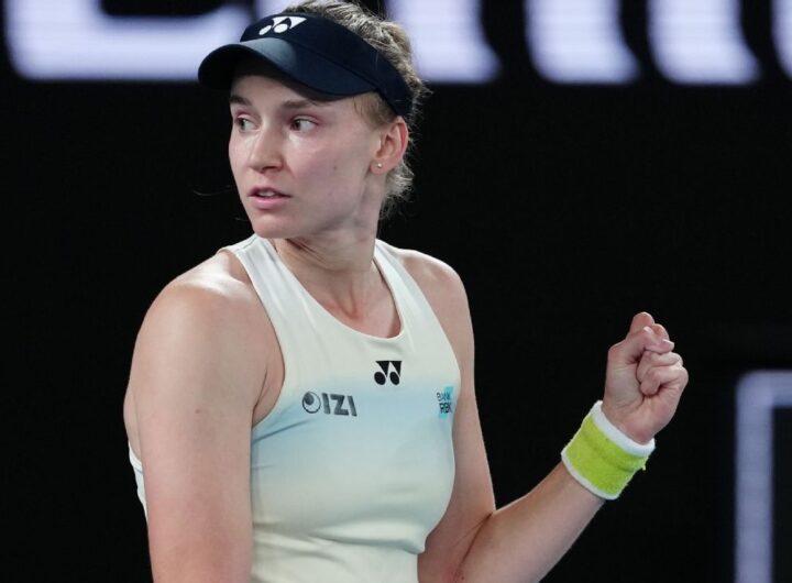 Elena Rybakina beats Muchova to win Porsche Tennis Grand Prix