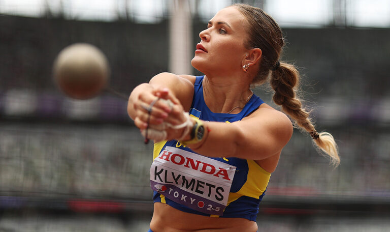 The athletes living with war