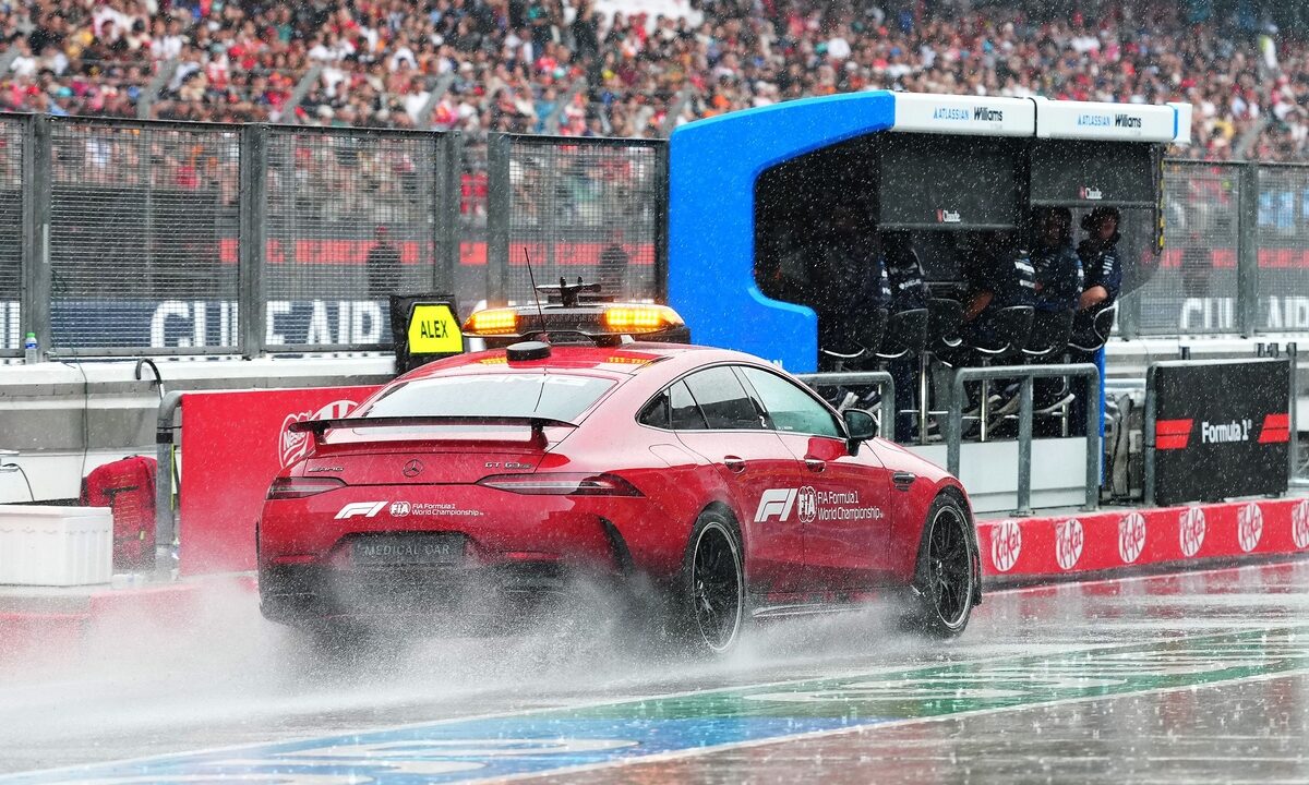 F1 Bahrain GP in Malaysia descends into chaos as car trouble prompts red flag